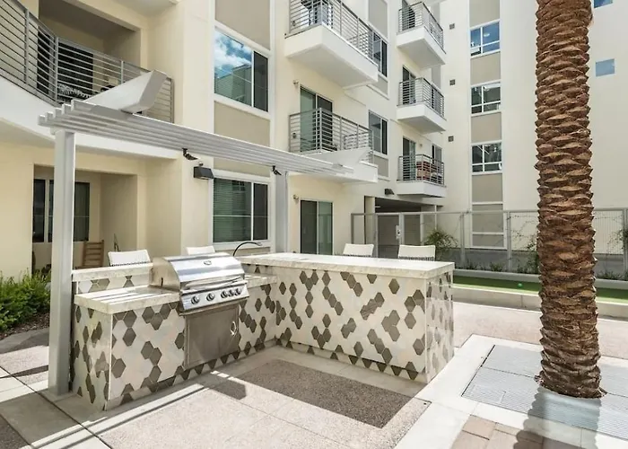 Paradise Cozysuites Under The Palms W Jacuzzi 20 Phoenix