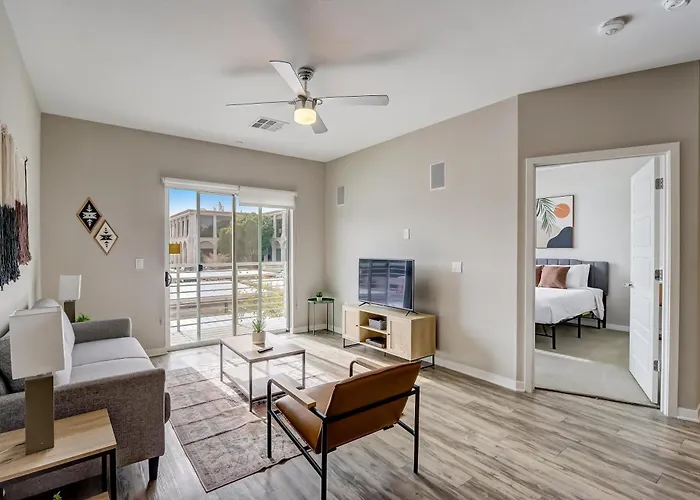 Paradise Cozysuites Under The Palms W Jacuzzi 20 Phoenix